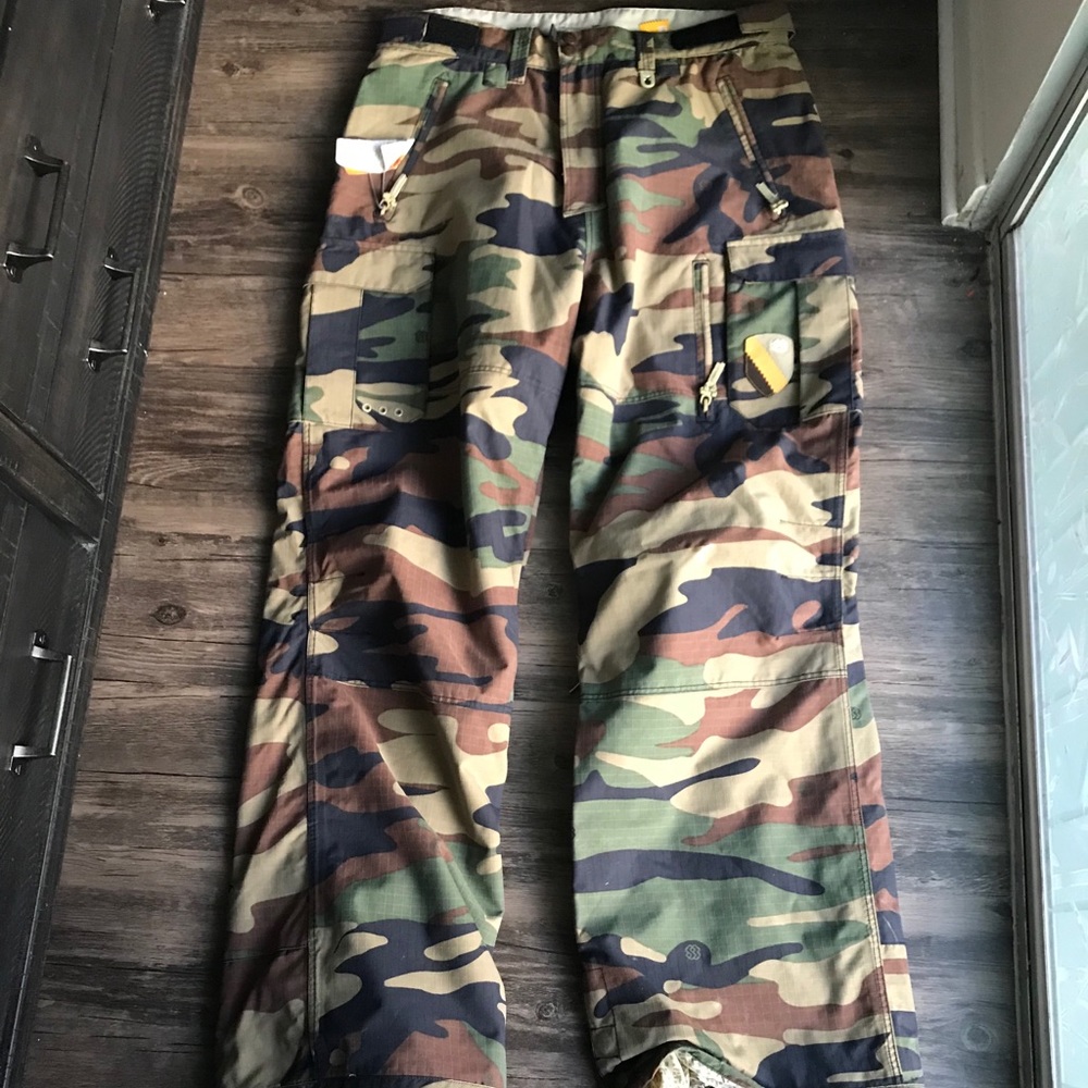 Snow pants